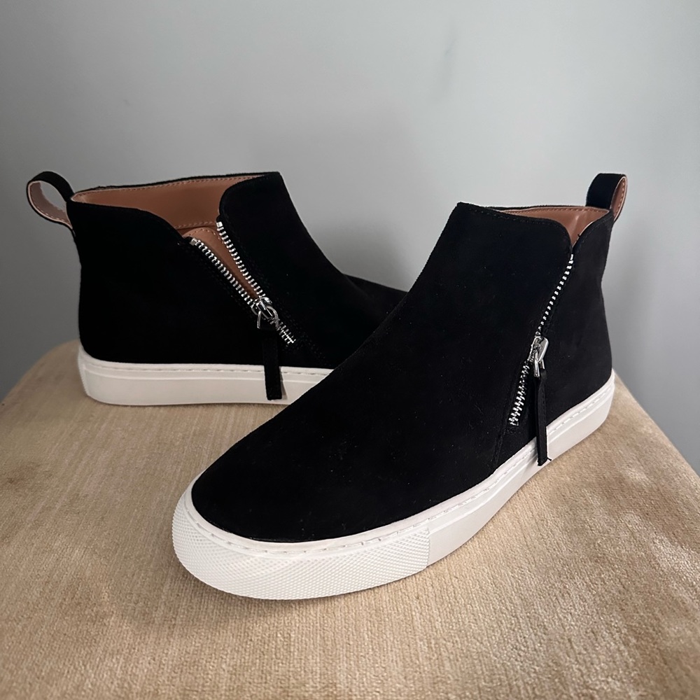 J.Crew Factory Black Faux Suede High Top zip up Sneaker sz 7